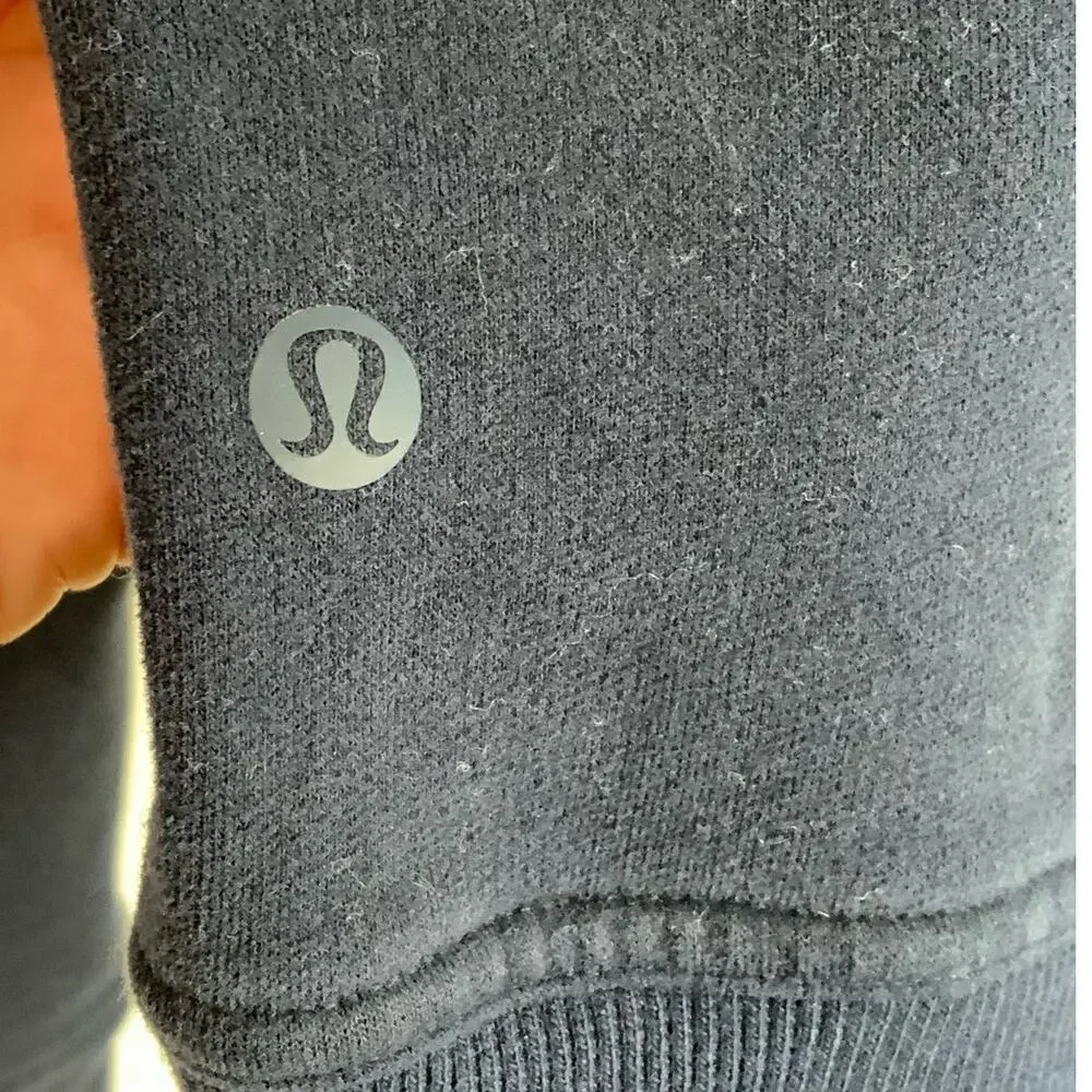 Lululemon Navy Sweatshirt‎